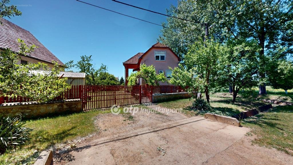 Ház · 3 hálószoba · 100 m² · 37.500.000 Ft