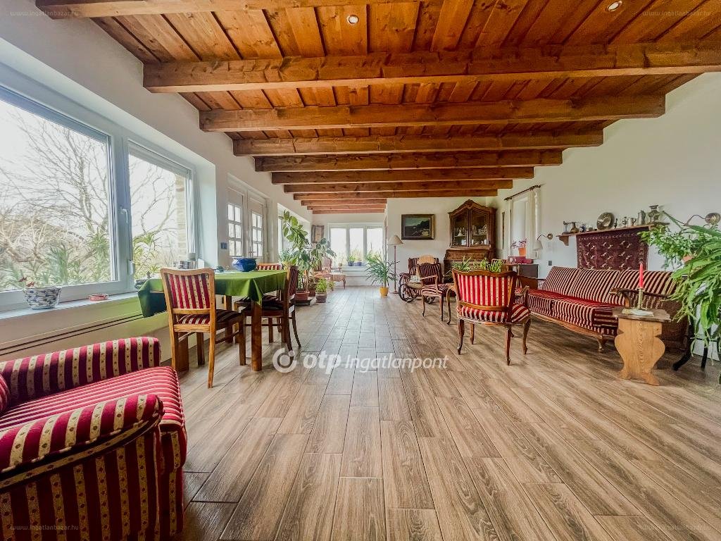 2 bed · 127m² · Családi ház · 128.000.000 ft