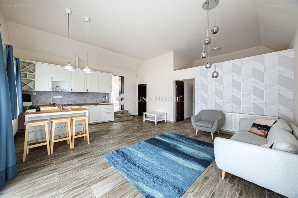 7 bed · 432m² · Családi ház · 429.000.000 ft