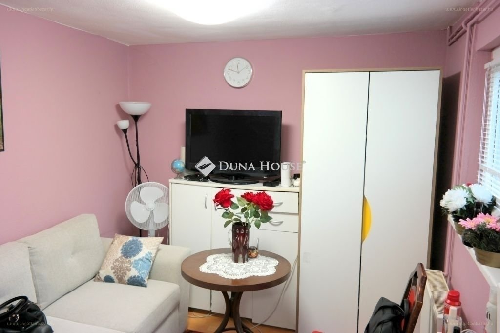 Lakás · 1 hálószoba · 16 m² · 23.900.000 Ft