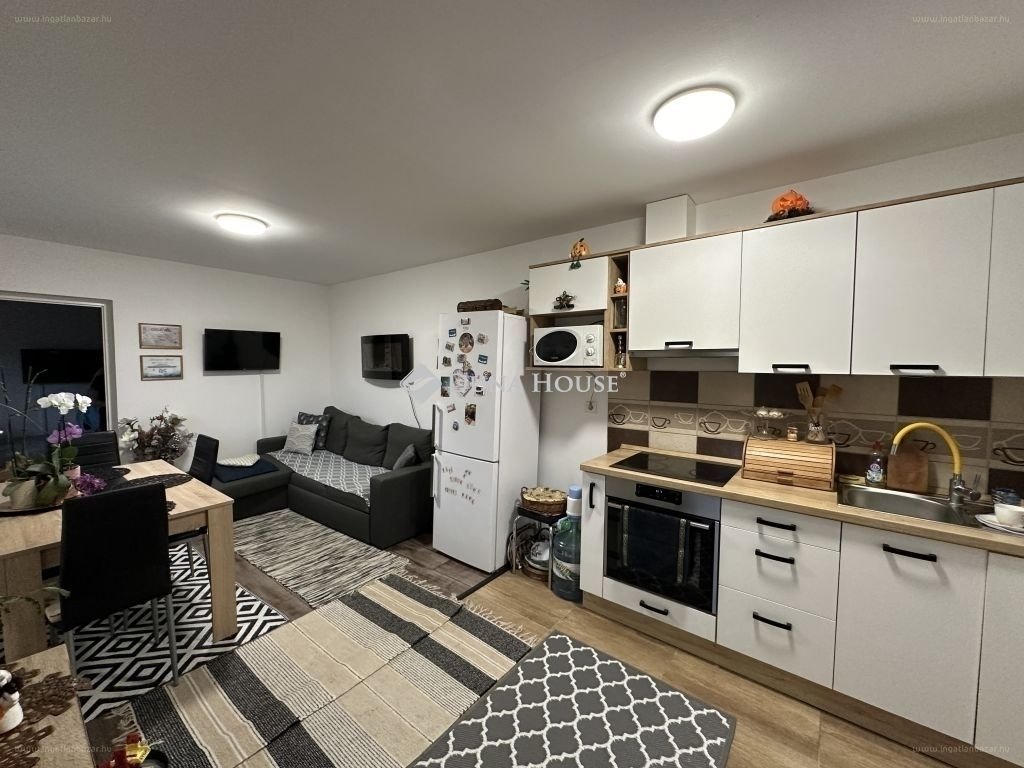 Lakás · 2 hálószoba · 32 m² · 25.900.000 Ft