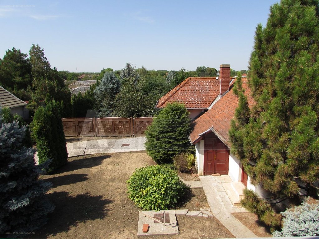 5 bed · 187m² · Családi ház · 160.000.000 ft