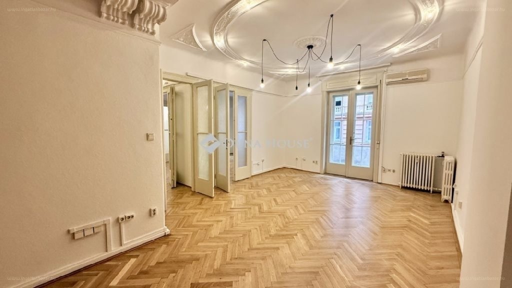 5 bed · 155m² · Lakás · 231.000.000 ft