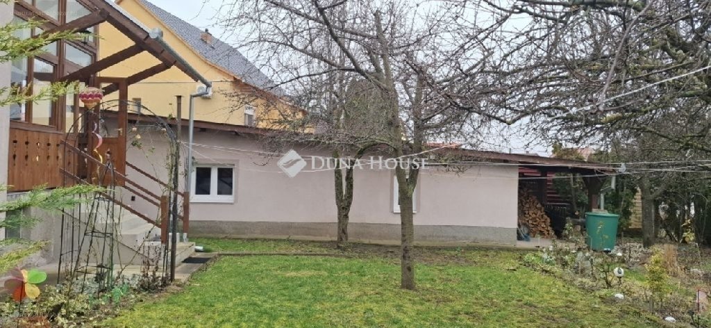 Ház · 6 hálószoba · 200 m² · 142.500.000 Ft