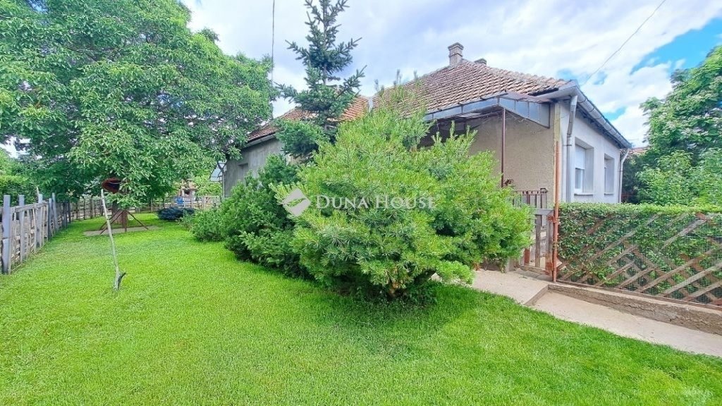 6 bed · 151m² · Ház · 94.990.000 ft