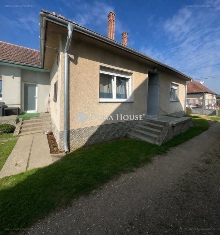 3 bed · 104m² · Családi ház · 76.500.000 ft