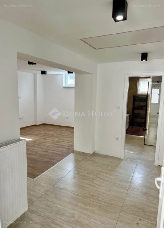 3 bed · 105m² · Családi ház · 65.900.000 ft