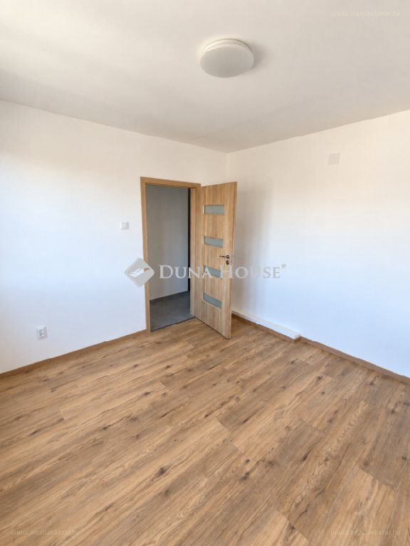 Lakás · 2 hálószoba · 55 m² · 70.000.000 Ft