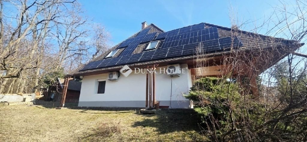 Ház · 6 hálószoba · 266 m² · 189.000.000 Ft