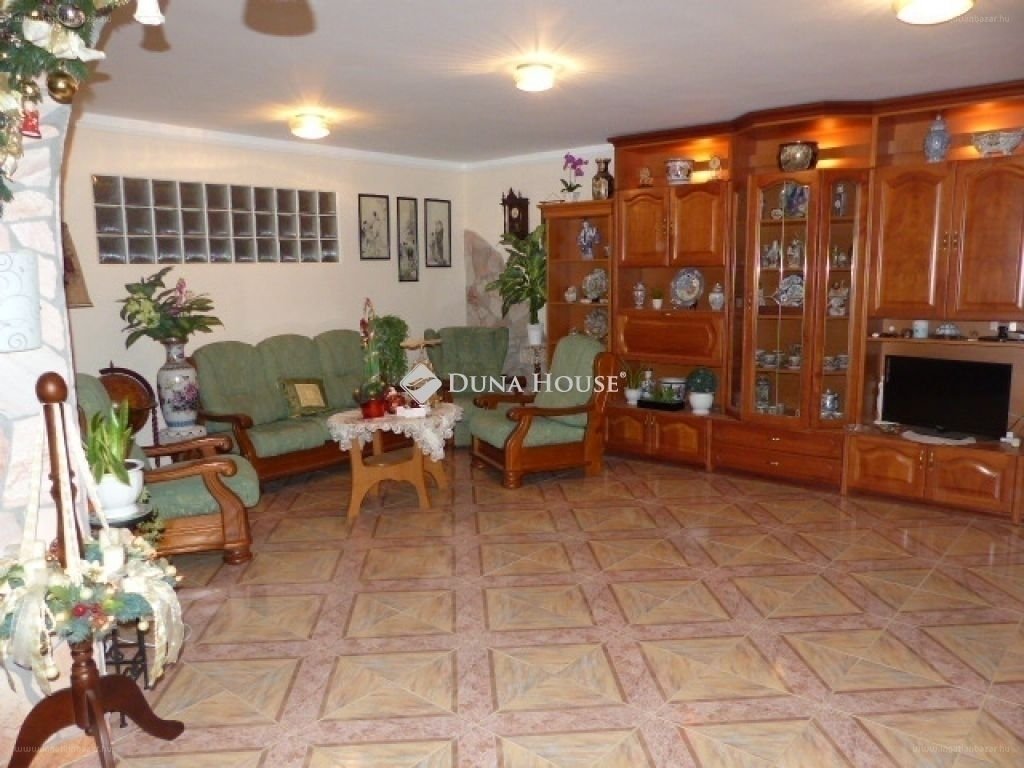 Ház · 5 hálószoba · 180 m² · 119.999.000 Ft
