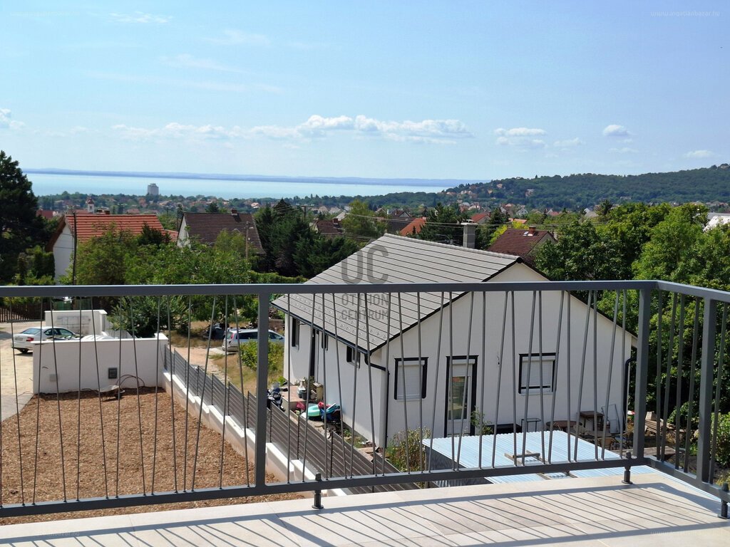 Lakás · 3 hálószoba · 104 m² · 151.000.000 Ft