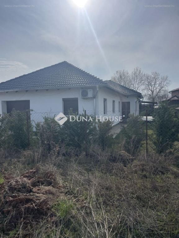 6 bed · 110m² · Családi ház · 120.000.000 ft