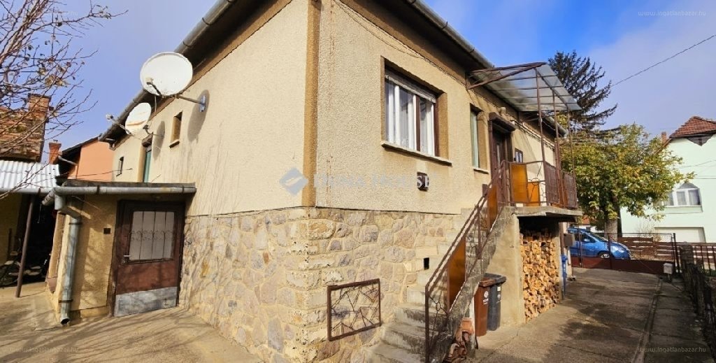 Ház · 4 hálószoba · 179 m² · 64.990.000 Ft