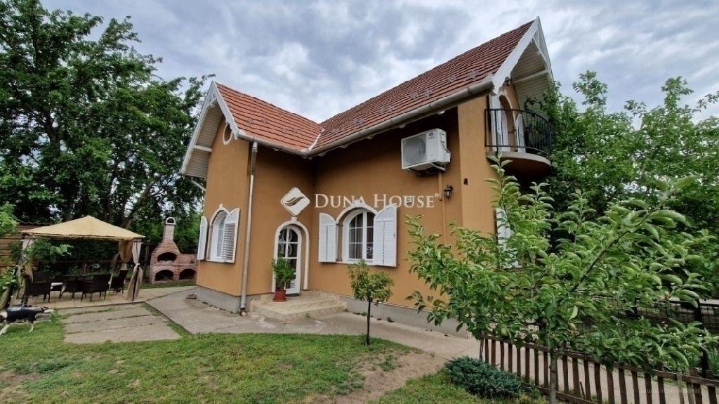 3 bed · 110m² · Családi ház · 140.900.000 ft