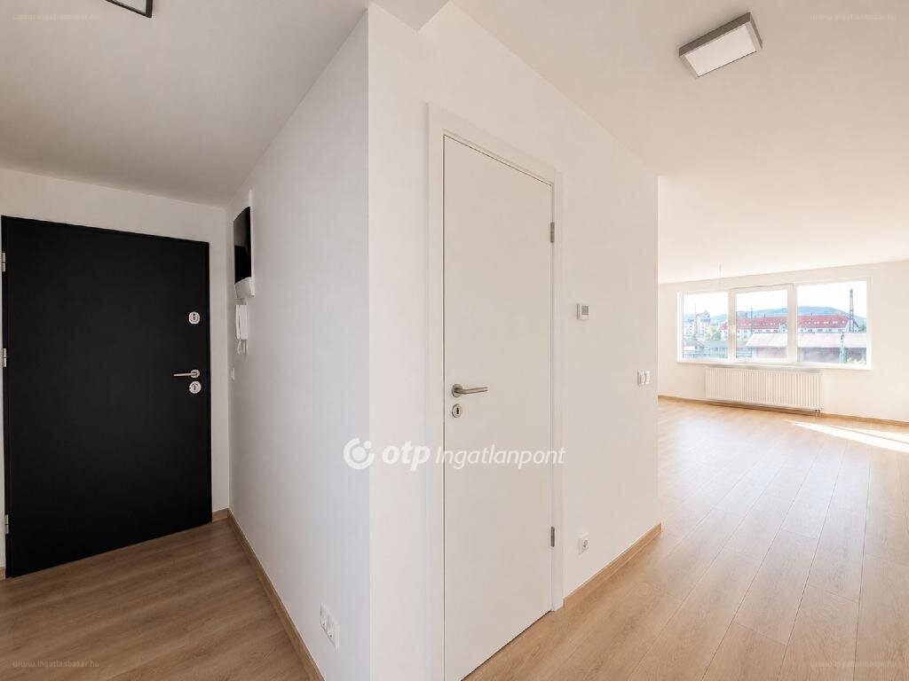 3 bed · 79m² · Lakás · 115.000.000 ft