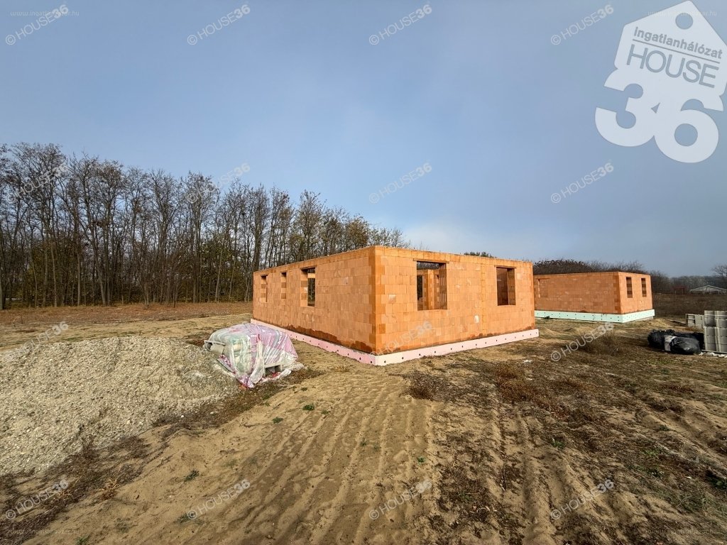 4 bed · 82m² · Családi ház · 79.900.000 ft
