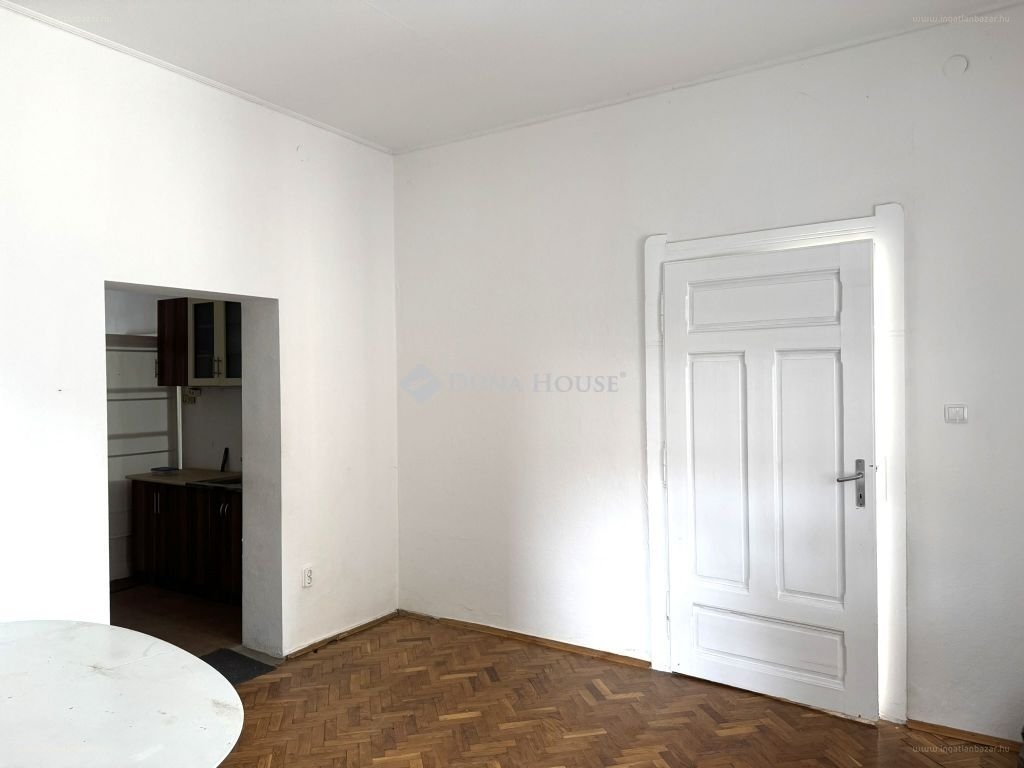 Ház · 8 hálószoba · 235 m² · 46.000.000 Ft