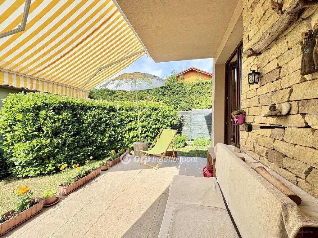 4 bed · 103m² · Ház · 154.900.000 ft