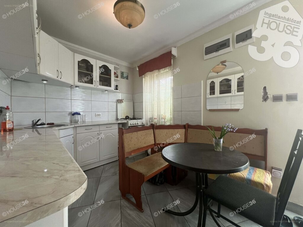 4 bed · 81m² · Családi ház · 45.000.000 ft
