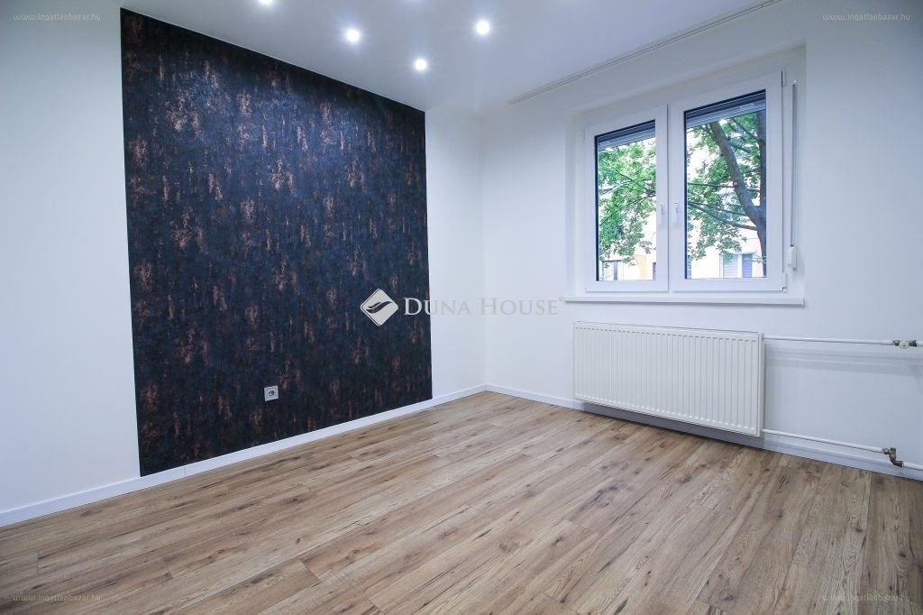 Lakás · 3 hálószoba · 65 m² · 89.800.000 Ft