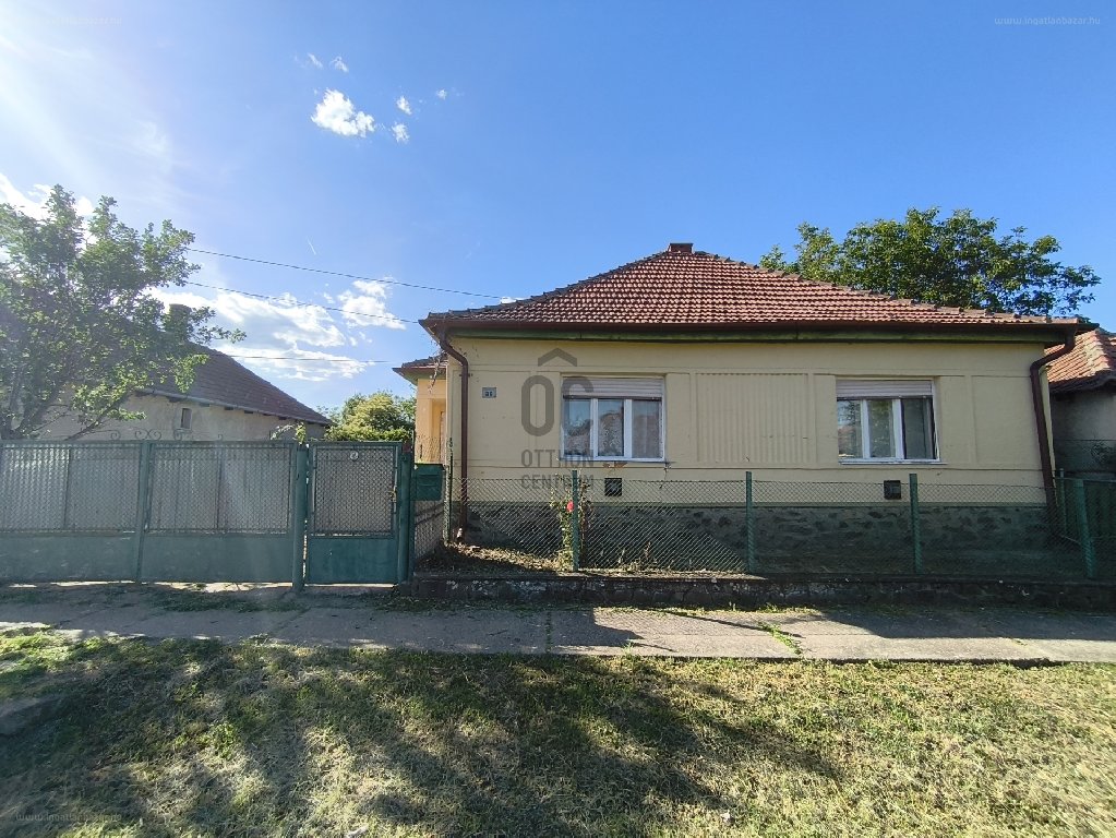 2 bed · 64m² · Családi ház · 13.900.000 ft