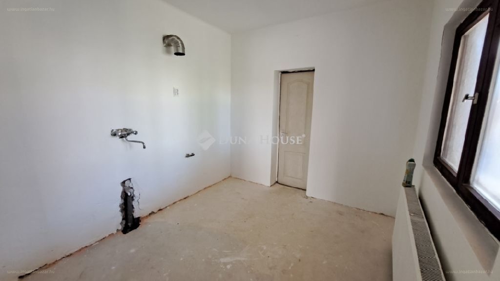 4 bed · 88m² · Családi ház · 85.000.000 ft