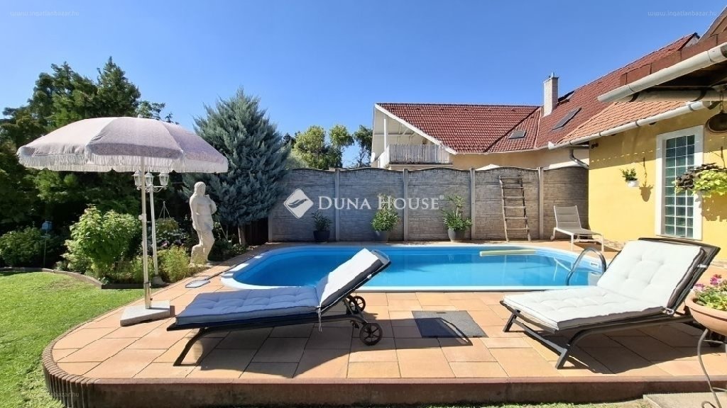 4 bed · 186m² · Családi ház · 159.900.000 ft