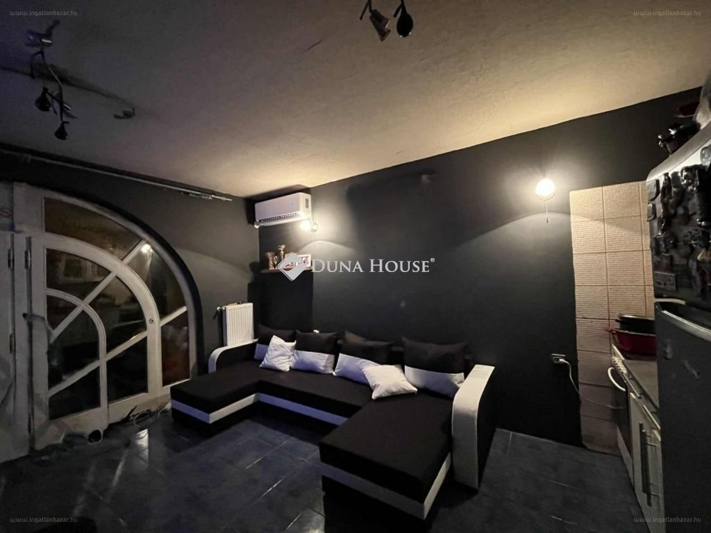 5 bed · 148m² · Ház · 85.900.000 ft