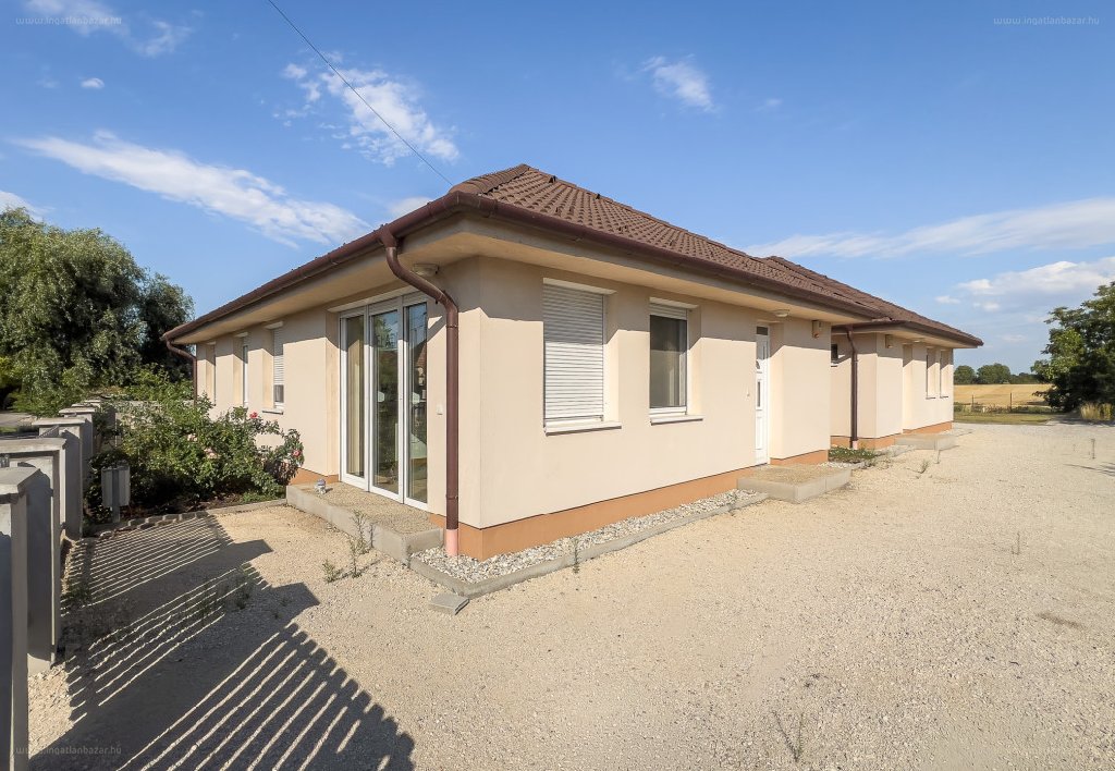 Ház · 5 hálószoba · 92 m² · 59.500.000 Ft