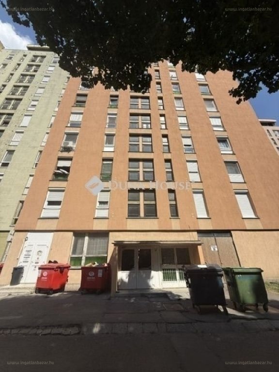 Lakás · 3 hálószoba · 63 m² · 48.000.000 Ft