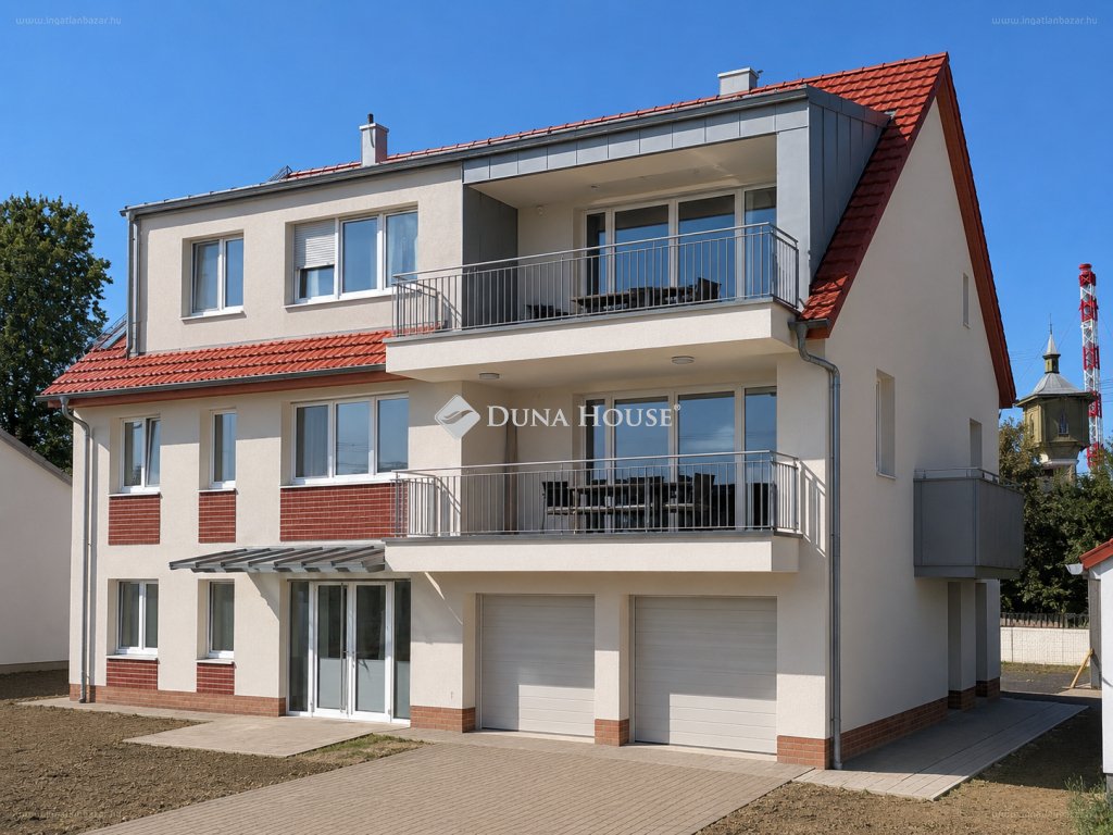 11 bed · 310m² · Lakás · 496.900.000 ft