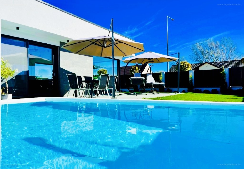 4 bed · 154m² · Ház · 229.000.000 ft