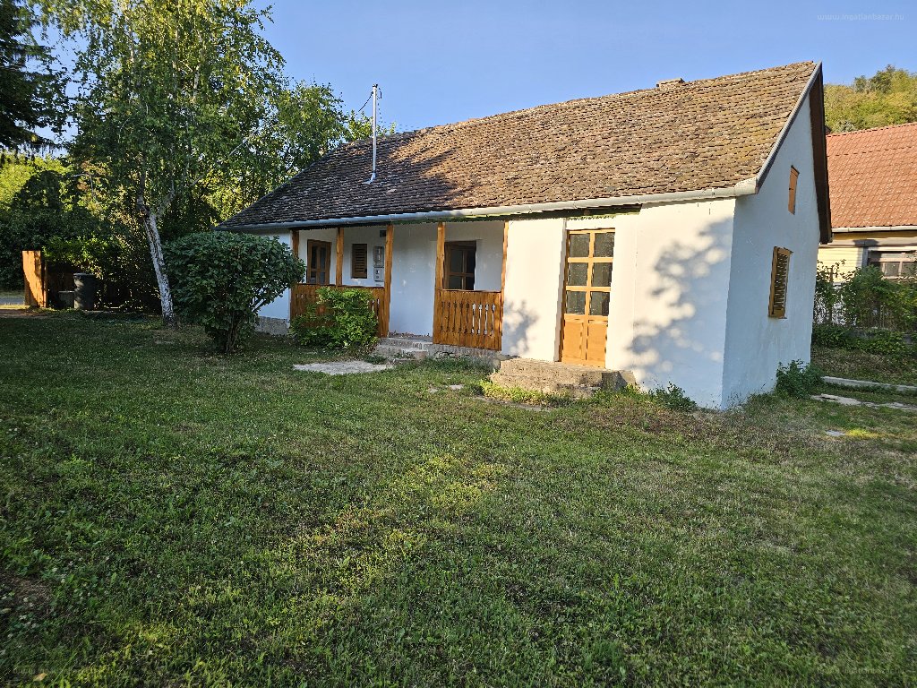 2 bed · 60m² · Családi ház · 75.000.000 ft