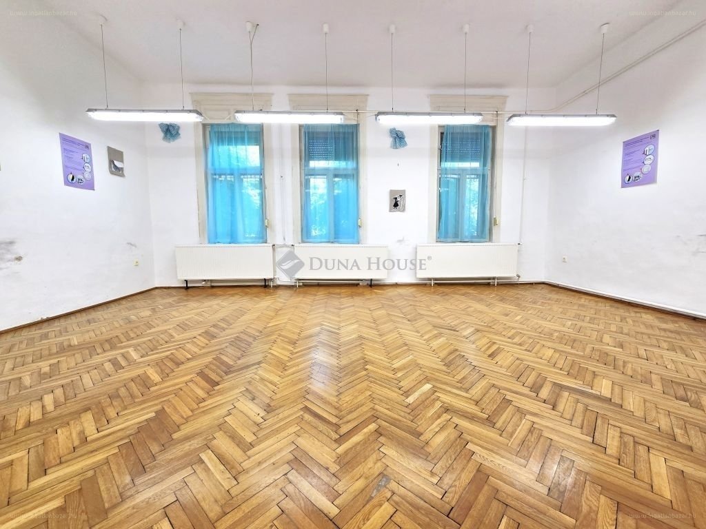 6 bed · 175m² · Családi ház · 39.500.000 ft