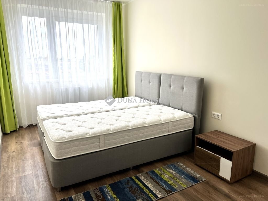 Lakás · 3 hálószoba · 72 m² · 111.600.000 Ft