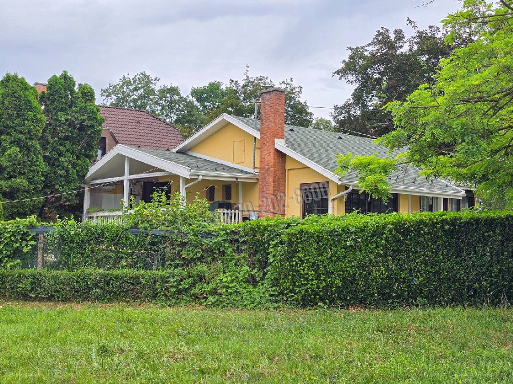 3 bed · 110m² · Családi ház · 135.000.000 ft