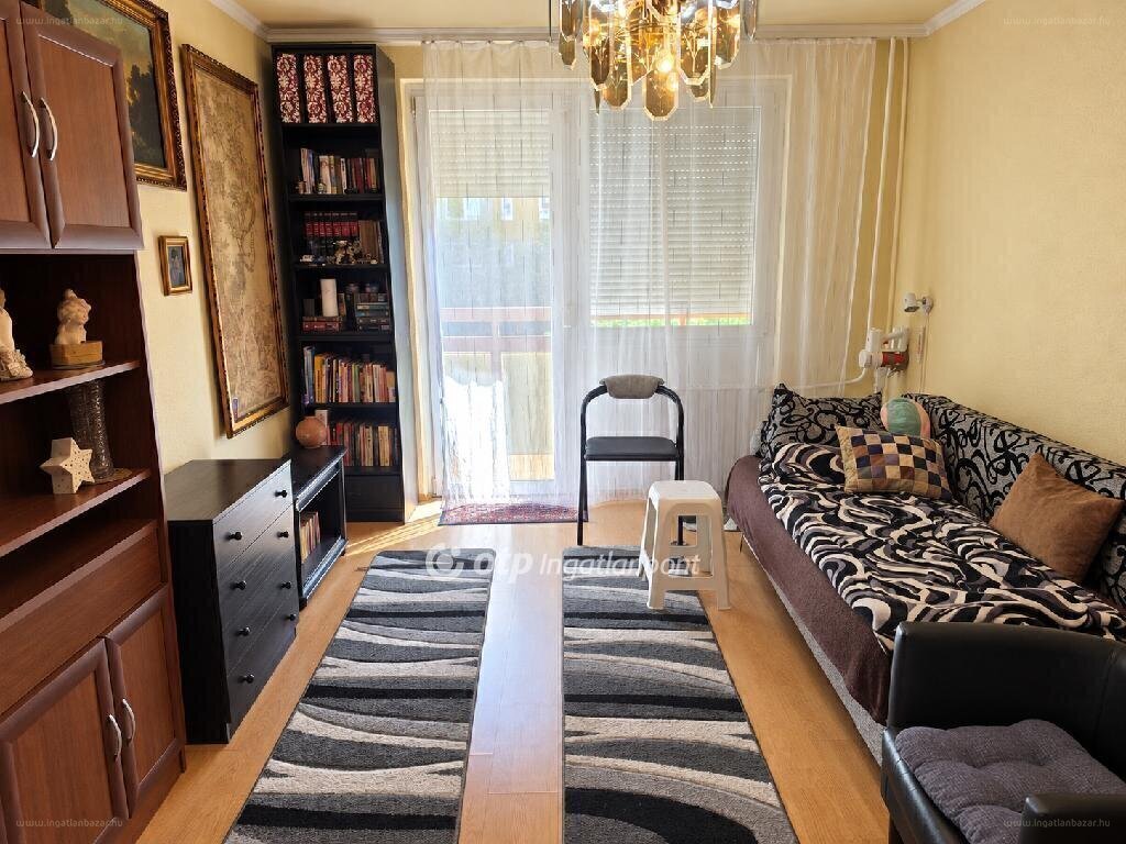Lakás · 3 hálószoba · 53 m² · 66.900.000 Ft