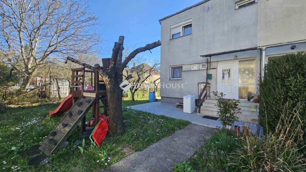 4 bed · 127m² · Családi ház · 99.000.000 ft
