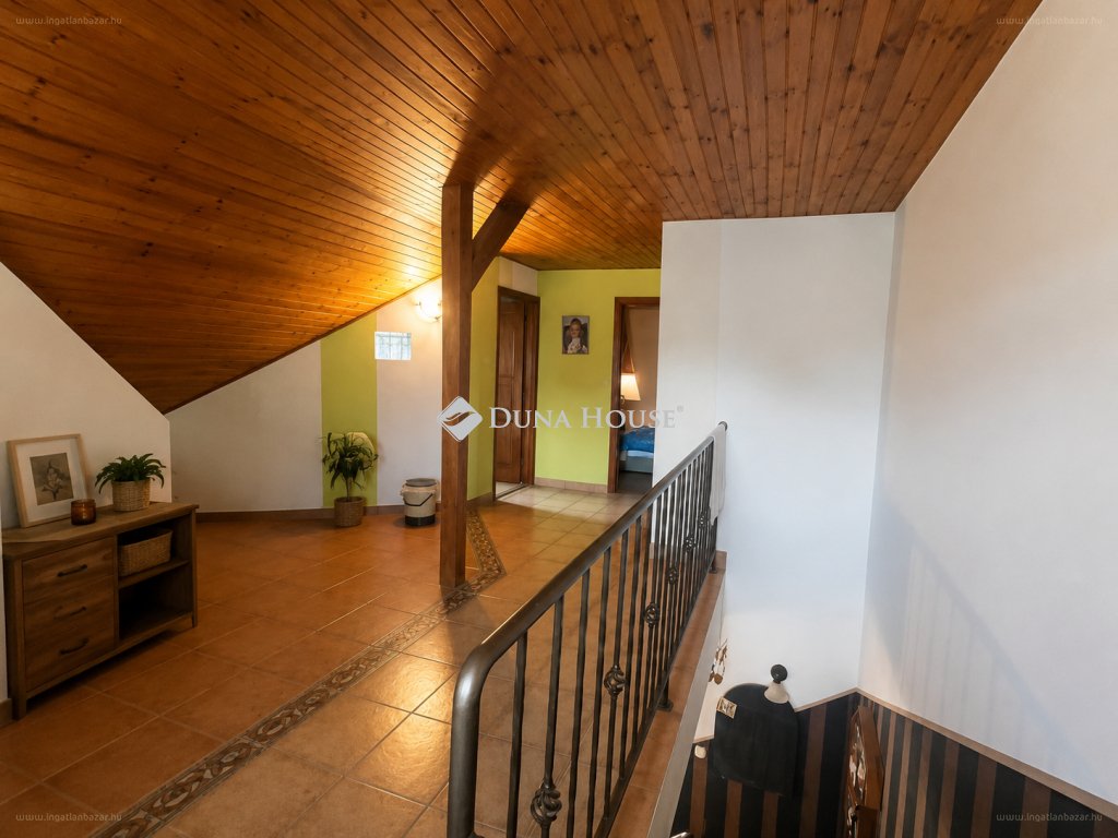 Ház · 6 hálószoba · 138 m² · 129.500.000 Ft