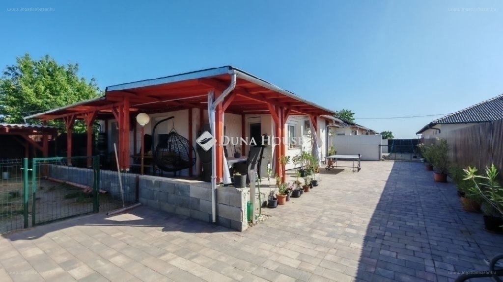 Ház · 4 hálószoba · 98 m² · 125.900.000 Ft