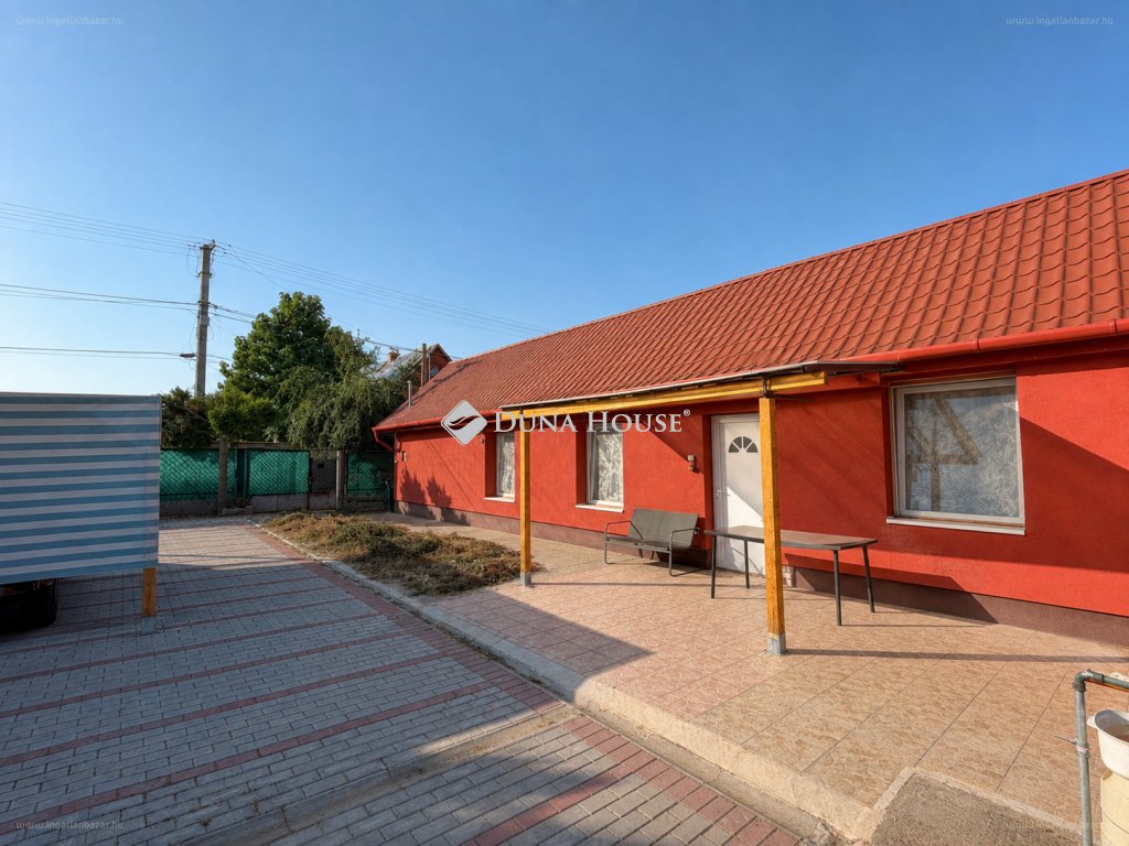 Ház · 4 hálószoba · 100 m² · 80.000.000 Ft