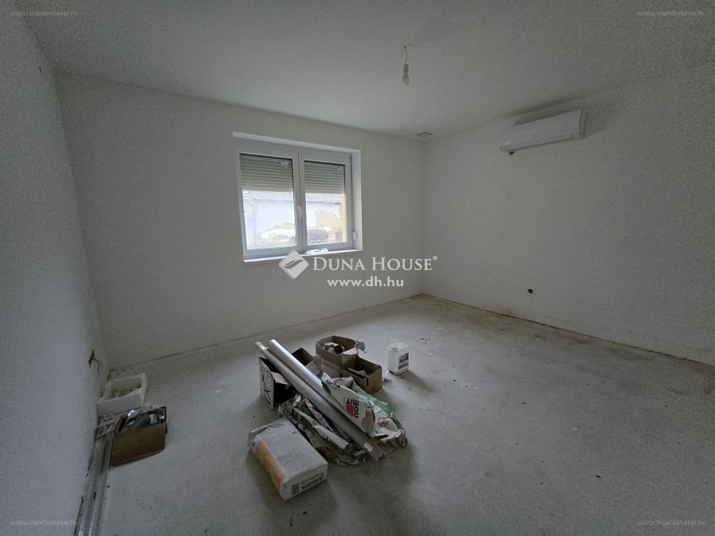 7 bed · 192m² · Családi ház · 98.000.000 ft
