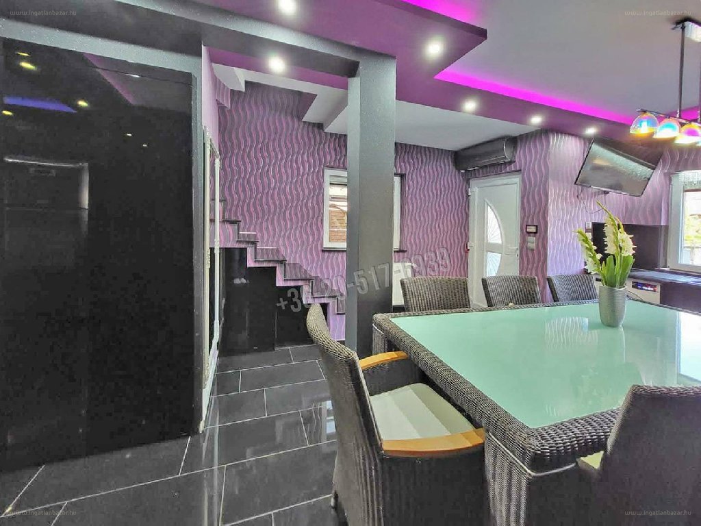 3 bed · 105m² · Családi ház · 239.000.000 ft