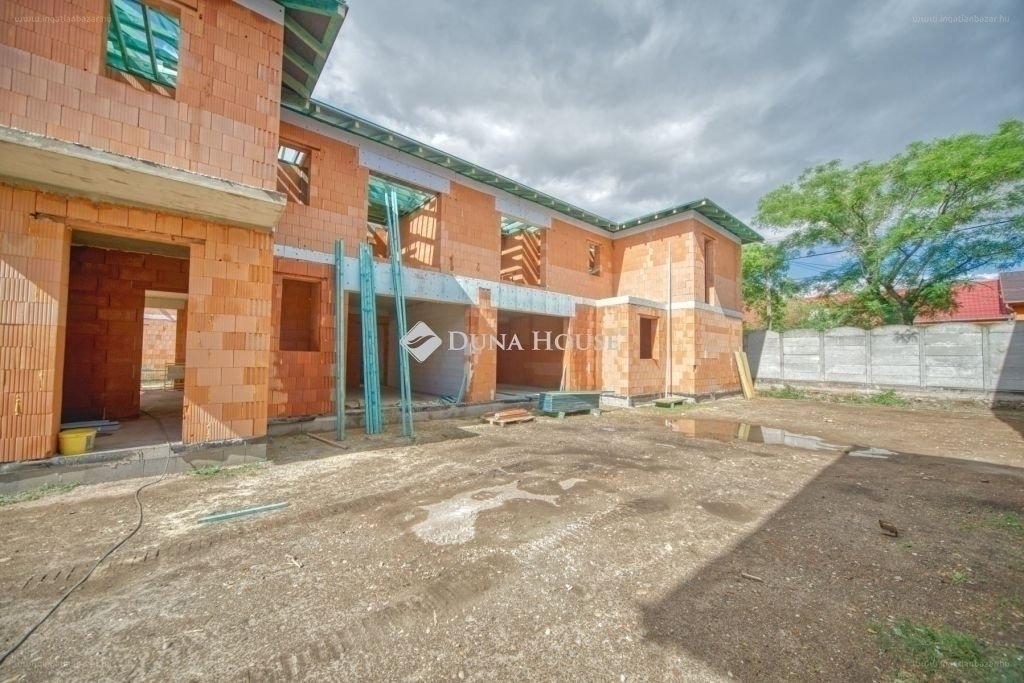 Ház · 4 hálószoba · 146 m² · 178.000.000 Ft