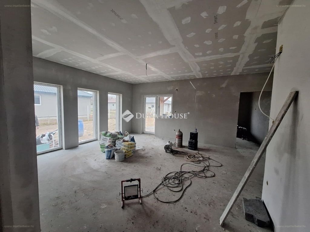 Ház · 4 hálószoba · 99 m² · 86.900.000 Ft