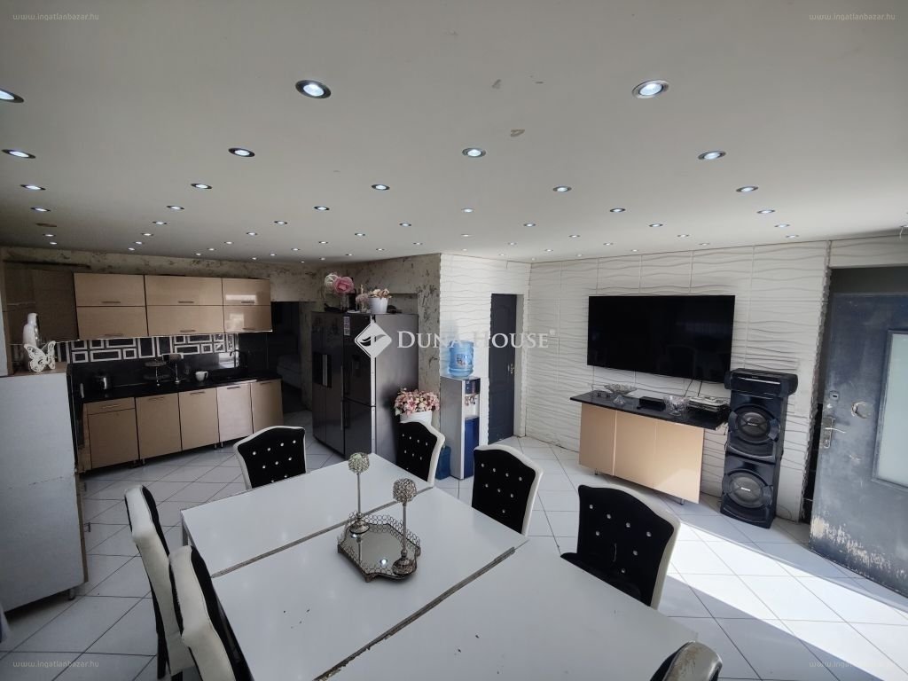 3 bed · 90m² · Ház · 59.900.000 ft