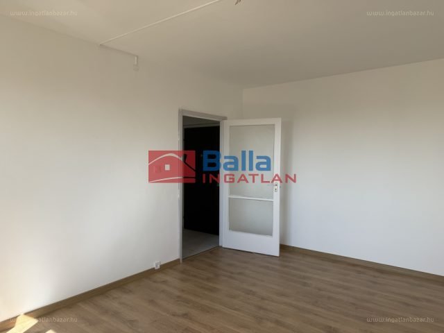 Lakás · 1 hálószoba · 28 m² · 37.000.000 Ft