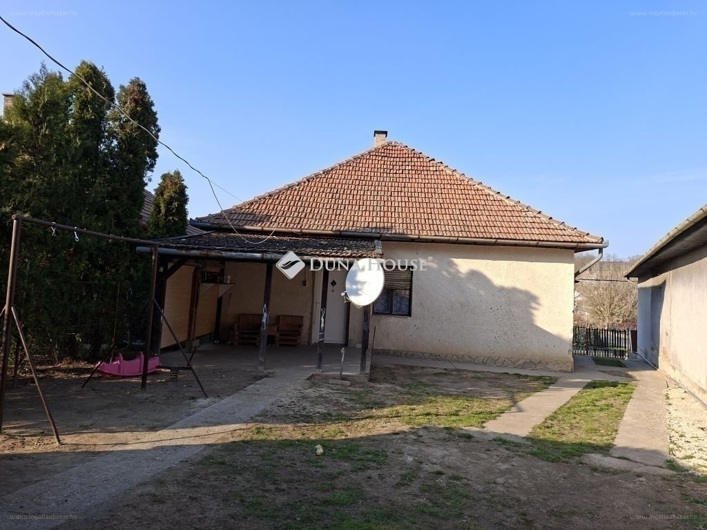 3 bed · 72m² · Családi ház · 53.000.000 ft