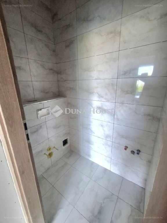 Lakás · 3 hálószoba · 68 m² · 56.000.000 Ft