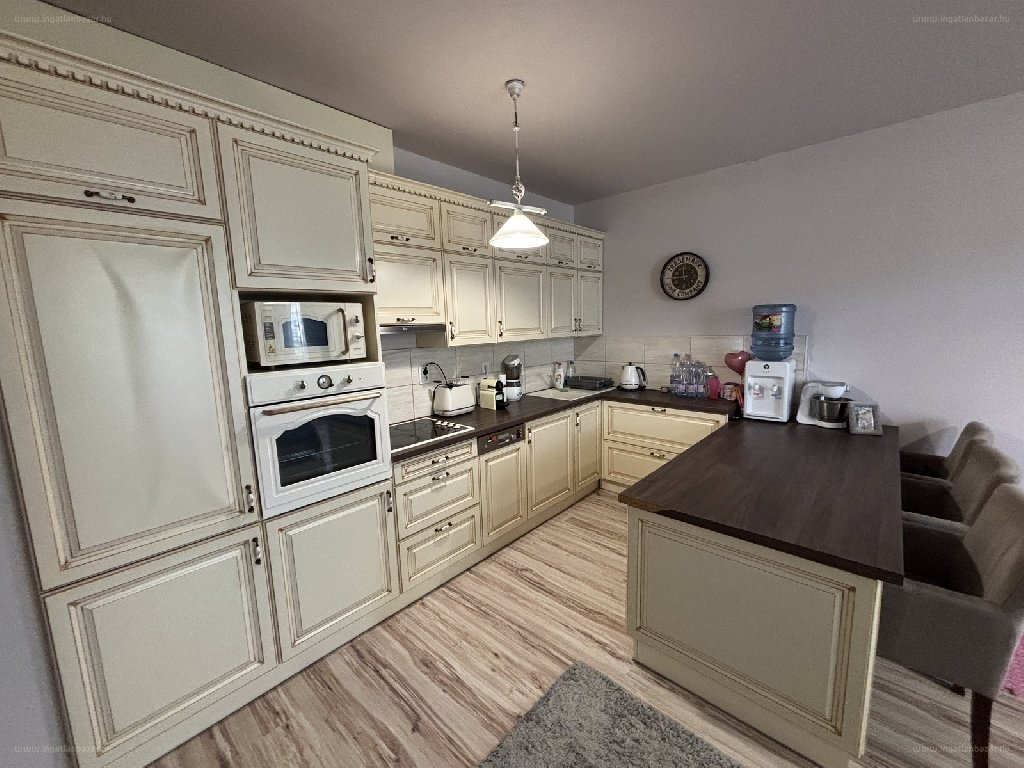 2 bed · 60m² · Lakás · 63.500.000 ft